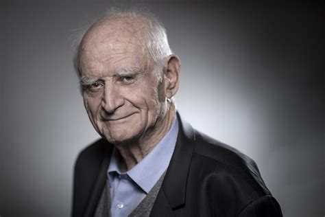 MICHEL SERRES 